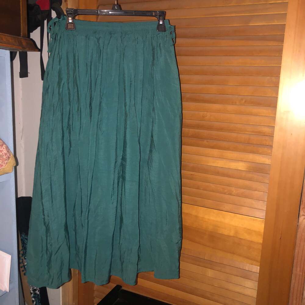 Discoat Green Flare Skirt Long Length Elastic Waist